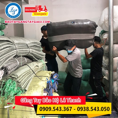 Găng tay len sơn đỏ giá rẻ giao nhanh tận nơi Găng tay len sơn đỏ giá rẻ giao nhanh tận nơi