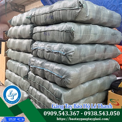 Găng tay len xám đen sẵn kho ổn định Găng tay len xám đen sẵn kho ổn định