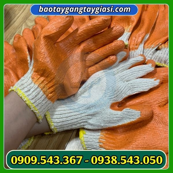 Găng tay nhúng nhựa 80g Găng tay nhúng nhựa 80g