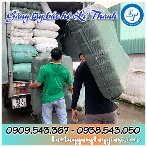 Găng tay phủ hạt nhựa giao hàng tận nơi Găng tay phủ hạt nhựa giao hàng tận nơi