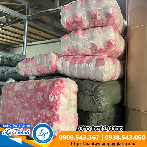 Găng tay phủ PU giá rẻ sẵn kho