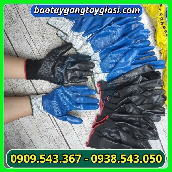 Găng tay cao su phủ sơn xanh đen Găng tay cao su phủ sơn xanh đen