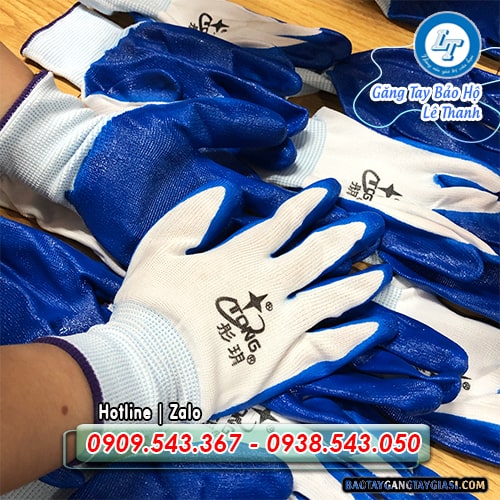 Găng tay phủ sơn xanh giá rẻ tận gốc Găng tay phủ sơn xanh giá rẻ tận gốc