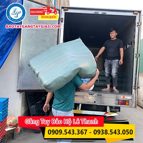 Găng tay phủ sơn xanh giao nhanh toàn quốc