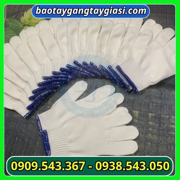 Găng tay poly 50g giá xưởng Găng tay poly 50g