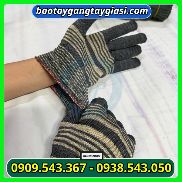 Găng tay poly thời trang giá sỉ Găng tay poly thời trang giá sỉ