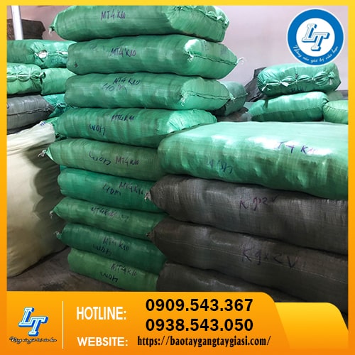 Găng tay sợi poly thời trang sẵn hàng tại kho