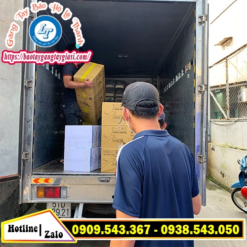 Găng tay vinyl giao hàng toàn quốc đúng hẹn Găng tay vinyl giao hàng toàn quốc đúng hẹn