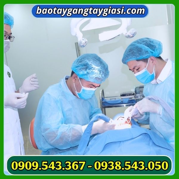 Găng tay y tế nha khoa hỗ trợ công việc tốt Găng tay y tế nha khoa