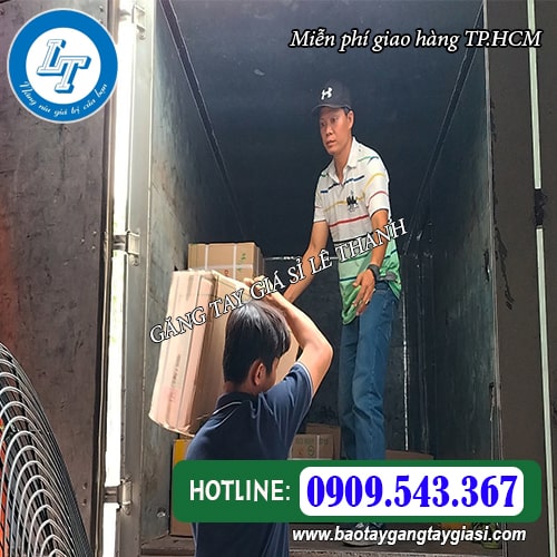 Giá găng tay ura hàn quốc