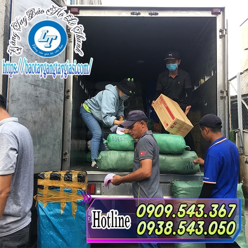 Giao găng tay phủ sơn xanh