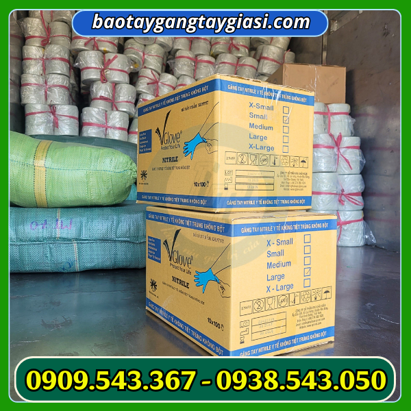 Găng tay y tế không bột