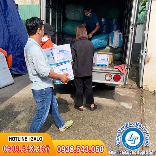 Giao hàng miễn phí tận nơi khu vực thành phố Hồ Chí Minh