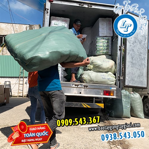 Giao hàng tận nhà tận tay cho khách trong nội thành Giao hàng tận nhà tận tay cho khách trong nội thành