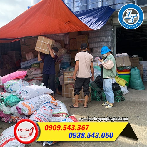 Giao nhanh đúng hẹn miễn phí nội thành TPHCM Giao nhanh đúng hẹn miễn phí nội thành TPHCM