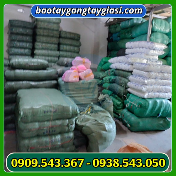 Xưởng găng tay len giá rẻ Xưởng găng tay len giá rẻ