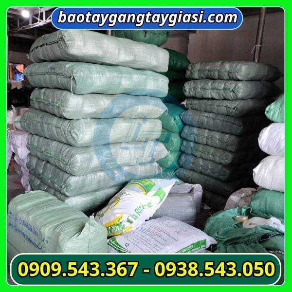 Găng tay len muối tiêu 80g sẵn kho Găng tay len muối tiêu 80g