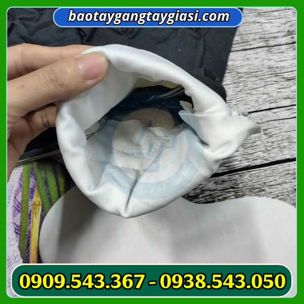 Gang tay vải kaki lót nỉ bông mềm mại Gang tay vải kaki lót nỉ bông mềm mại