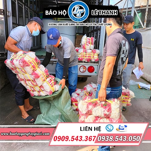 Nhận bỏ sỉ găng tay len nhúng nhựa Nhận bỏ sỉ găng tay len nhúng nhựa