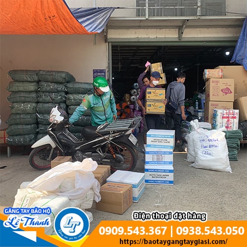 Nhận bỏ sỉ găng tay y tế Nitrile theo yêu cầu Nhận bỏ sỉ găng tay y tế Nitrile theo yêu cầu