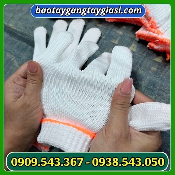 Găng tay sợi poly trắng 70g co giãn tốt Găng tay sợi poly trắng 70g