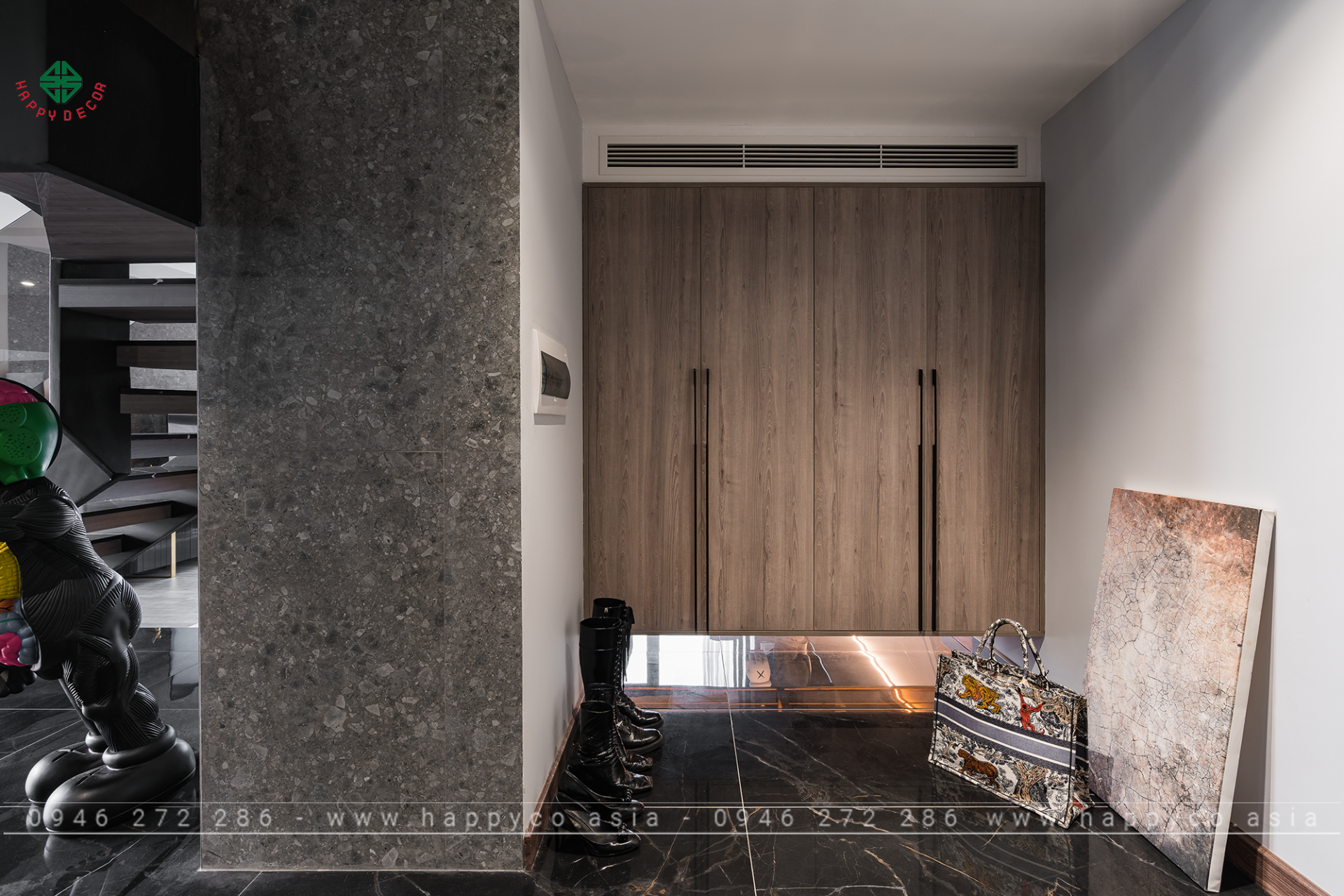 Bad & Crazy Interior - Mẫu 12