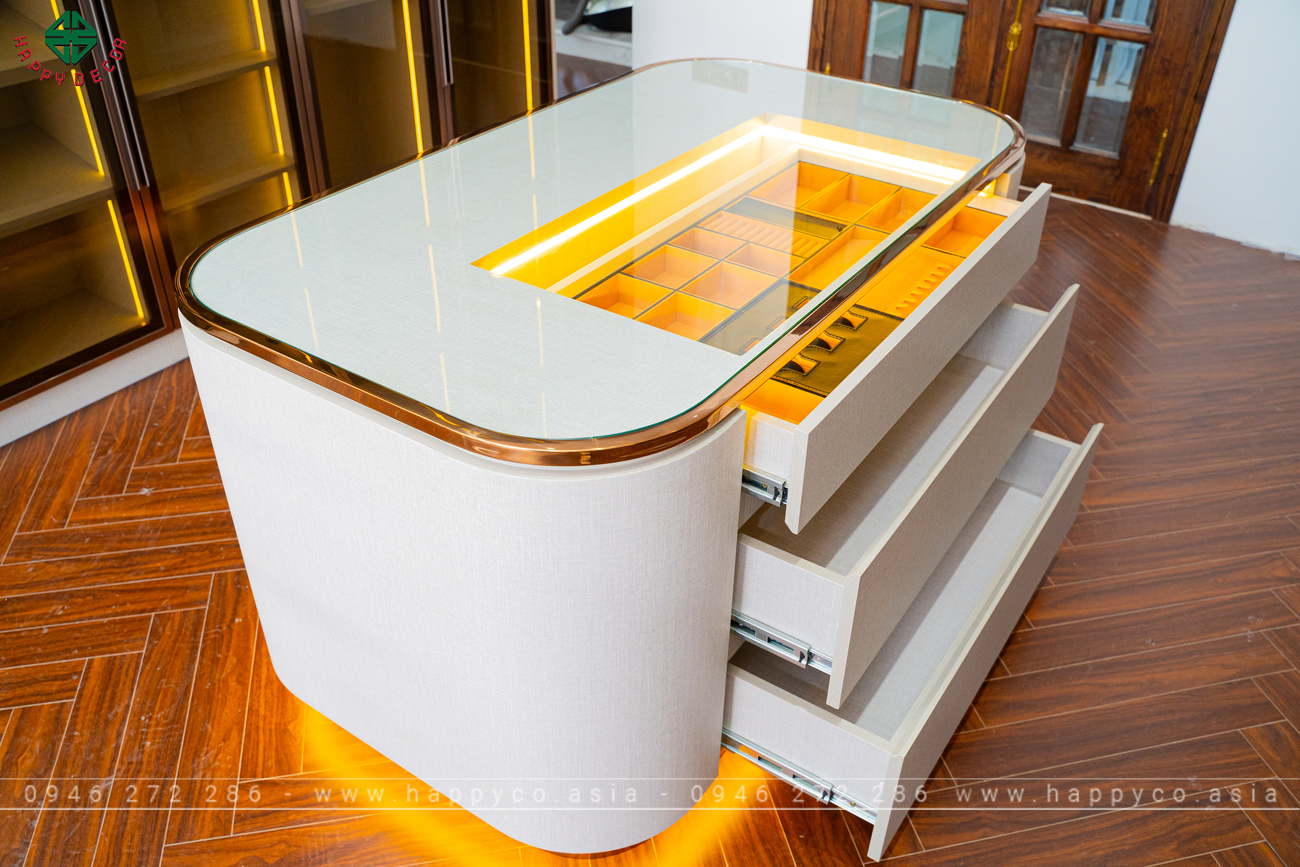 Thiết kế nhiều ngăn giúp gia chủ dễ dàng cất giữ phụ kiện