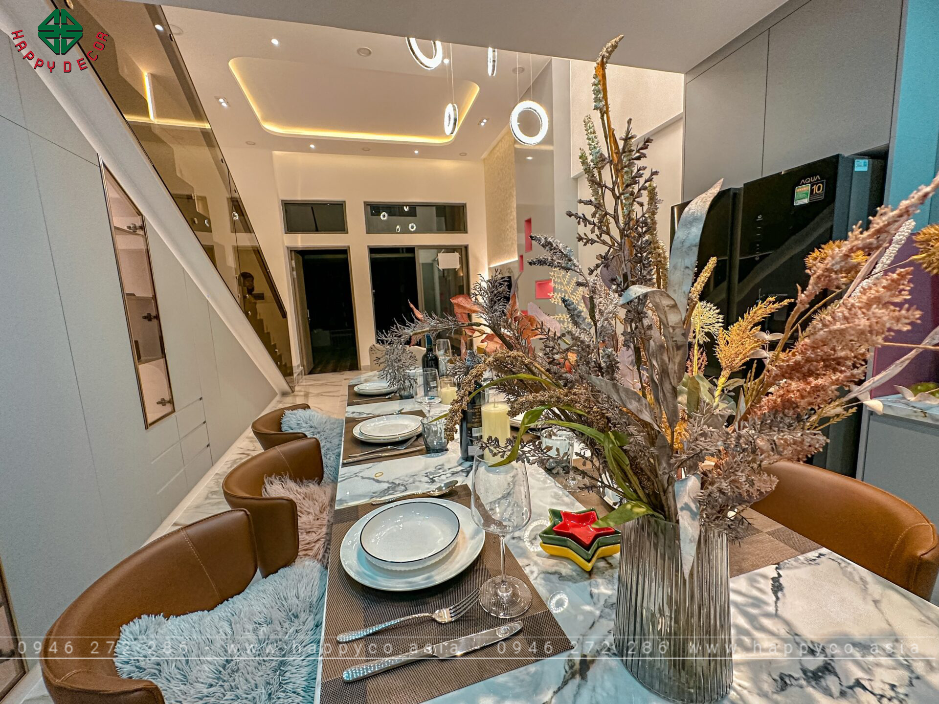 Phong cách thiết kế sang trọng và hiện đại - Mẫu 03