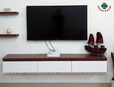 Kệ Tivi treo tường gỗ công nghiệp hiện đại KT6821