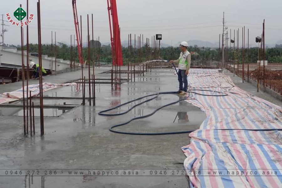 Bảo dưỡng móng bè khi thi công Bảo dưỡng móng bè khi thi công