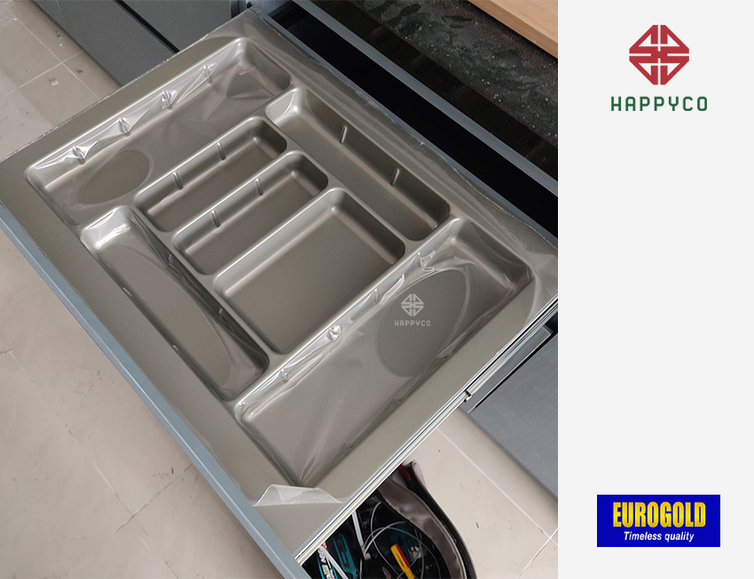 Khay chia thìa nĩa chất liệu nhựa cao cấp ET700