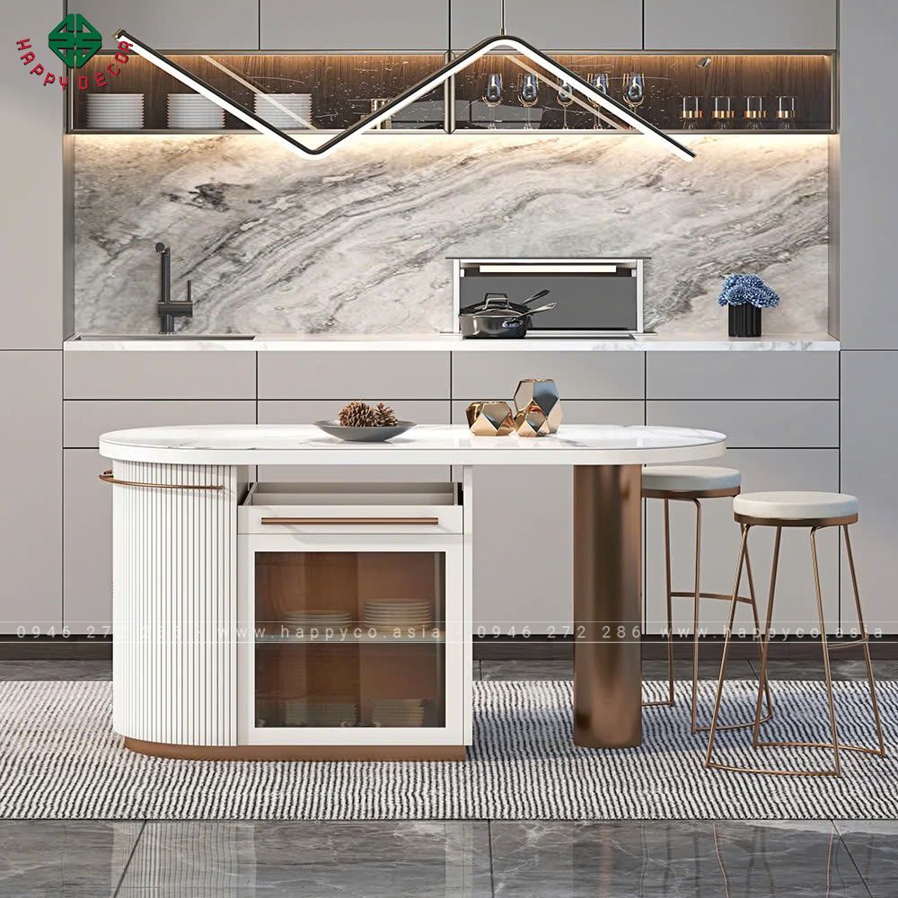 Bàn đảo bếp của Happy Decor được thiết kế với mặt bàn làm từ đá cẩm thạch cao cấp