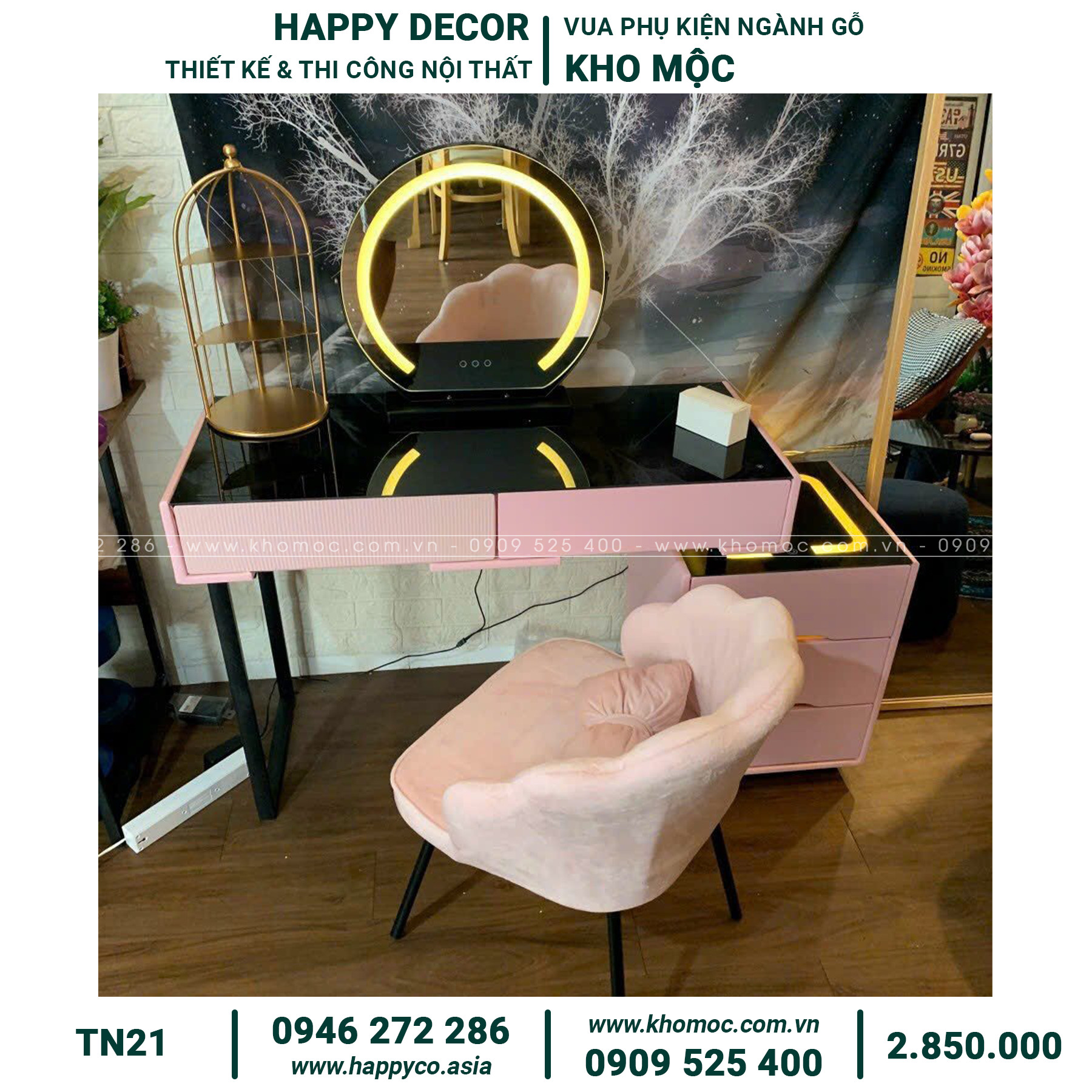 Ngoài không gian rộng rãi cho bạn trang điểm, chiếc bàn còn được thiết kế với nhiều ngăn kéo