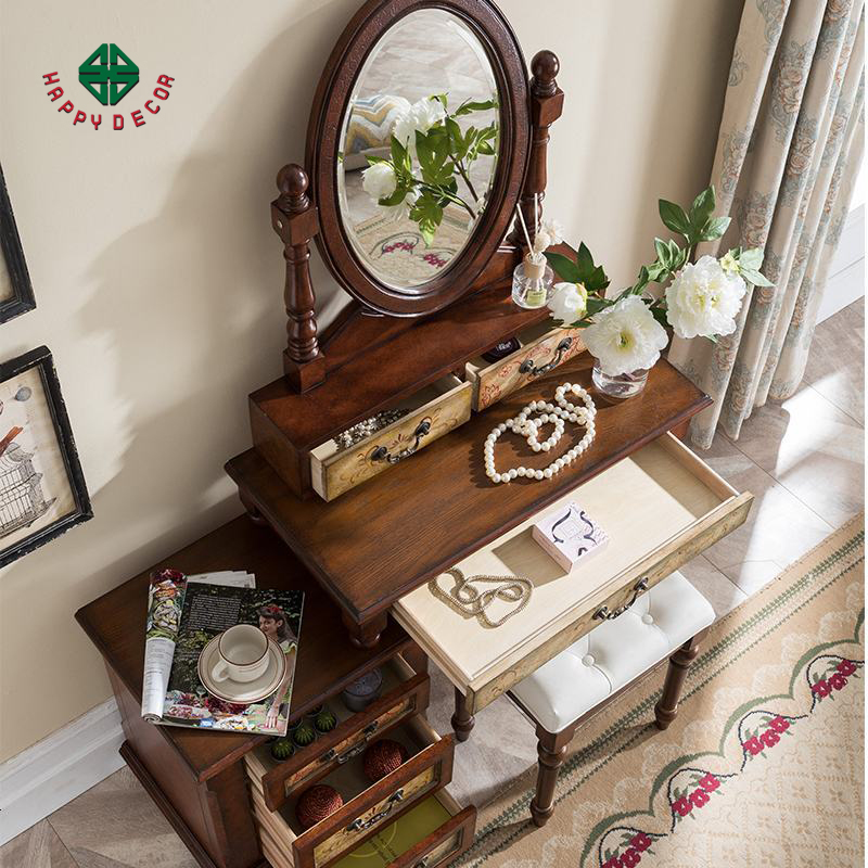 ban-trang-diem-happy-decor