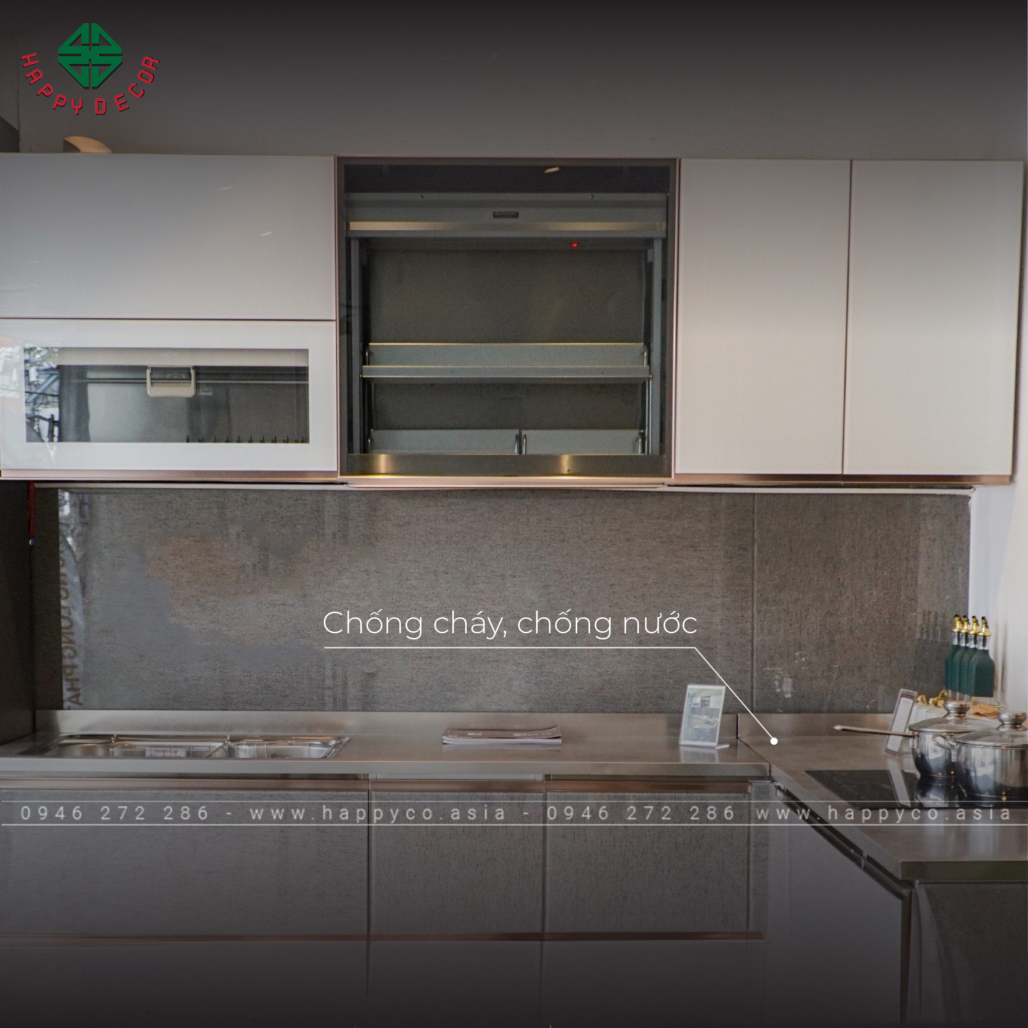 Chất liệu thép không gỉ giúp tủ bếp chống lại các tác động từ môi trường