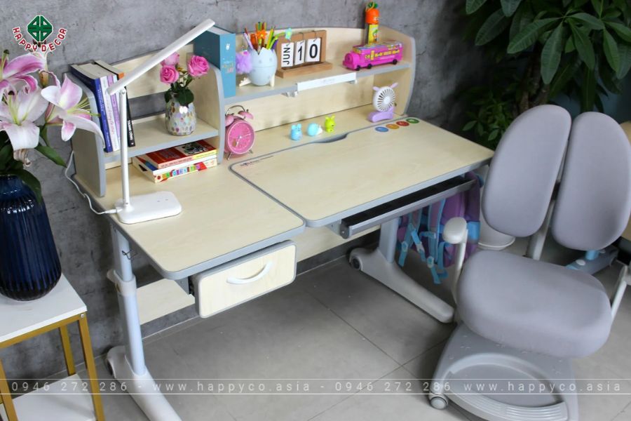 Đầu tư bàn học là đầu tư sức khỏe và tương lai của bé Đầu tư bàn học là đầu tư sức khỏe và tương lai của bé