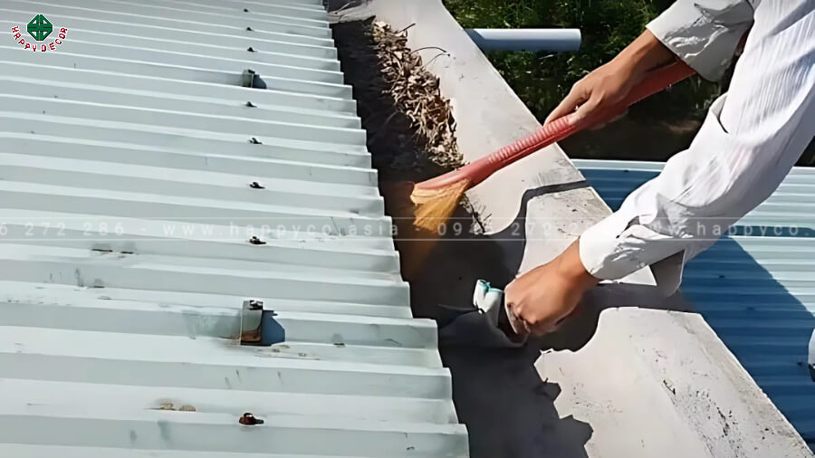 Vệ sinh hệ thống thoát nước tránh ngập úng nhà cửa Vệ sinh hệ thống thoát nước tránh ngập úng nhà cửa