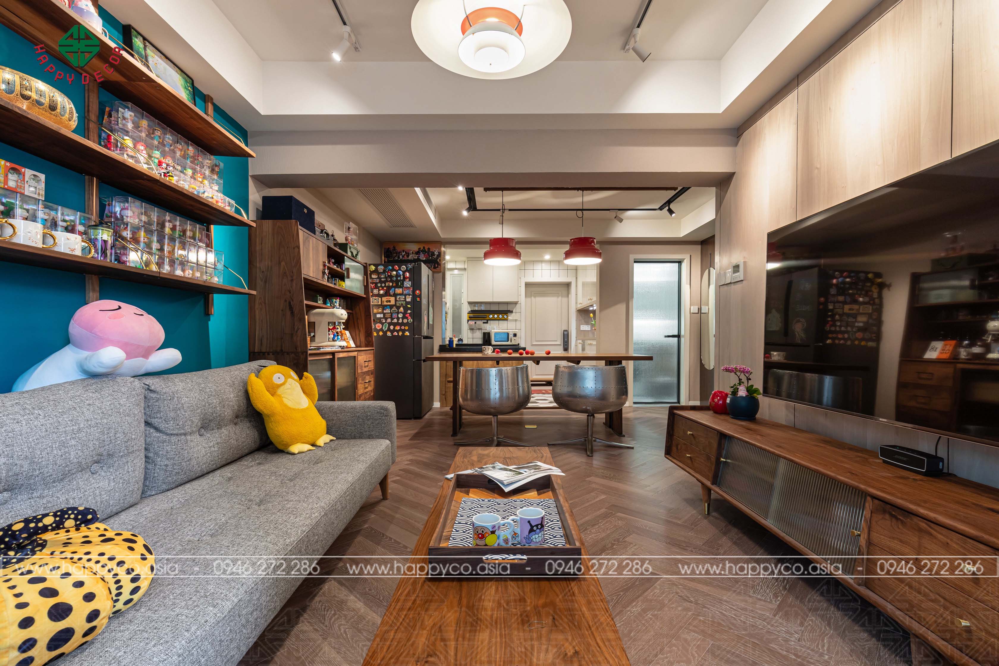 gap-op-tuong-phong-khach-happy-decor