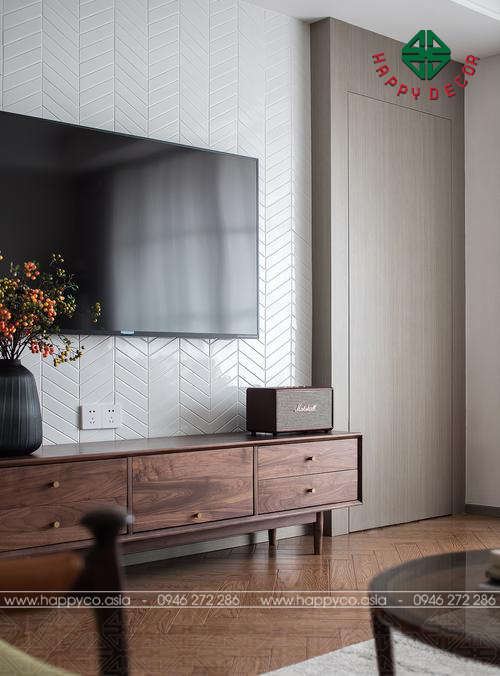 gap-op-tuong-phong-khach-happy-decor