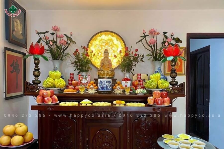 Truyền thống thờ cúng là một điều không thể thiếu trong mỗi gia đình Việt Truyền thống thờ cúng là một điều không thể thiếu trong mỗi gia đình Việt