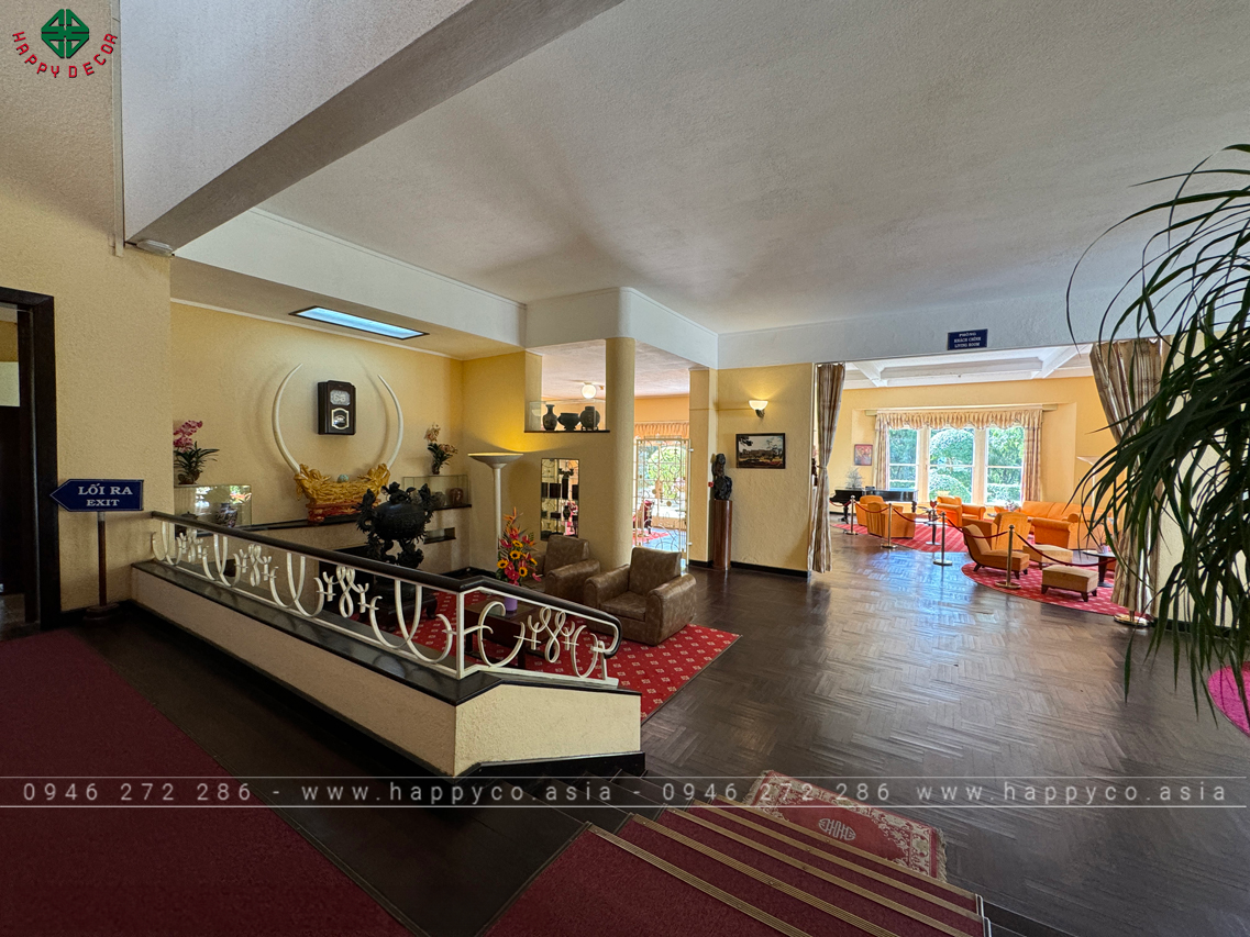 Không gian sảnh cực kì thân thiện gần gũi tạo cảm giác sang trọng