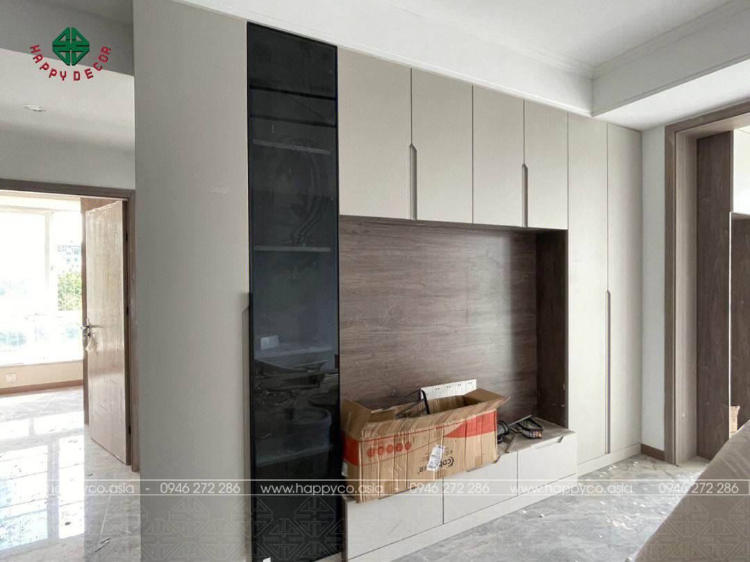 ke-tivi-ket-hop-tu-quan-ao