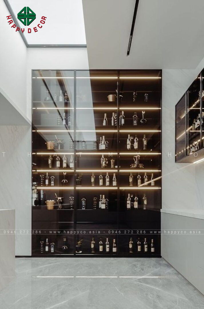 Mẫu tủ rượu cửa kính vuông sử dụng đèn LED và vách ngăn chi tiết - M1