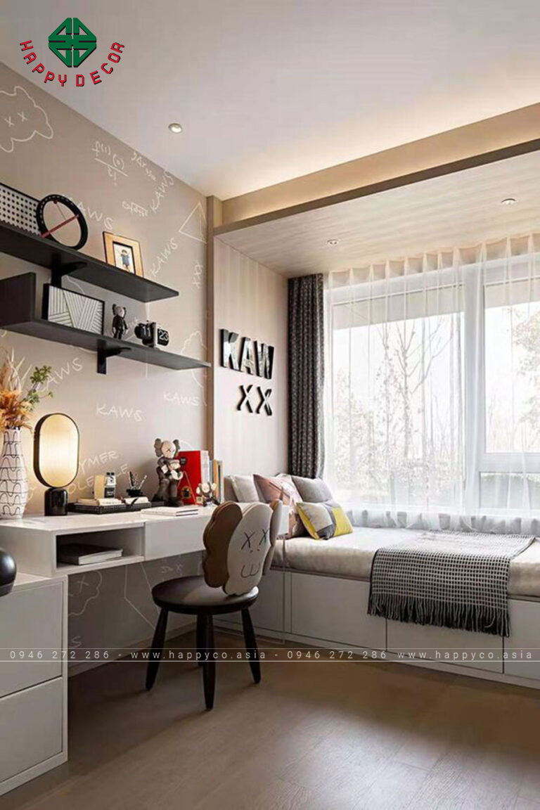 Nội thất phòng ngủ có giường có đầu giường và bàn làm việc tiện lợi