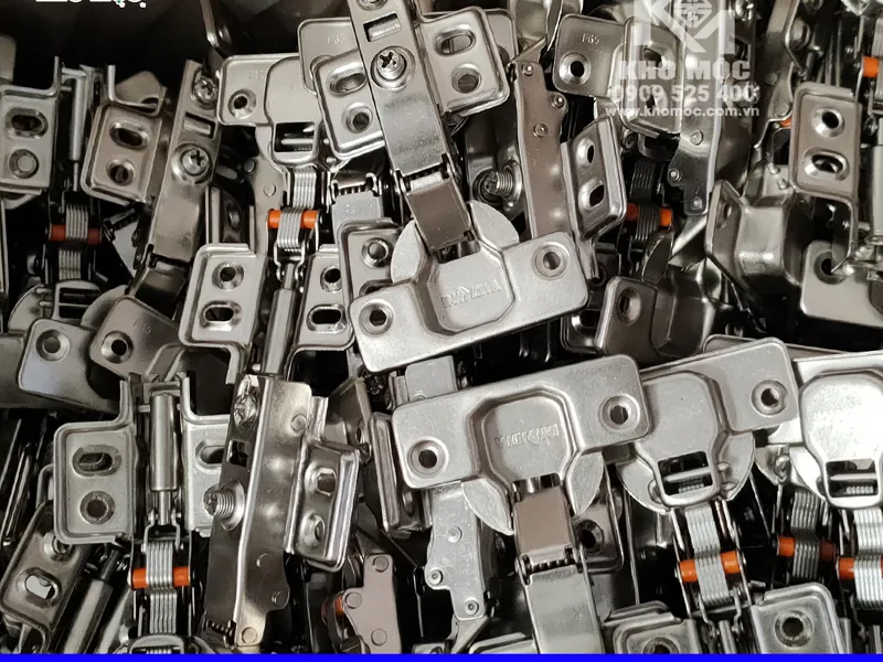 Bản Lề Giảm Chấn 01238 VICKINI ( Bịch 2 cái )