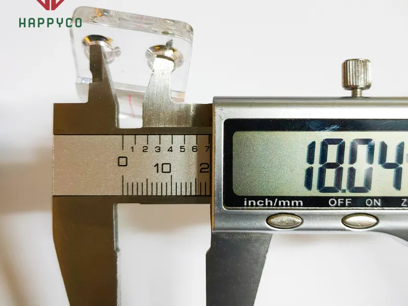 Kính lúp máy cưa bàn trượt