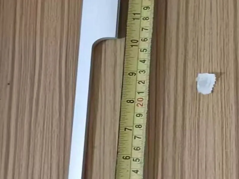 Tay Nắm HM8016 1000mm Màu Bạc