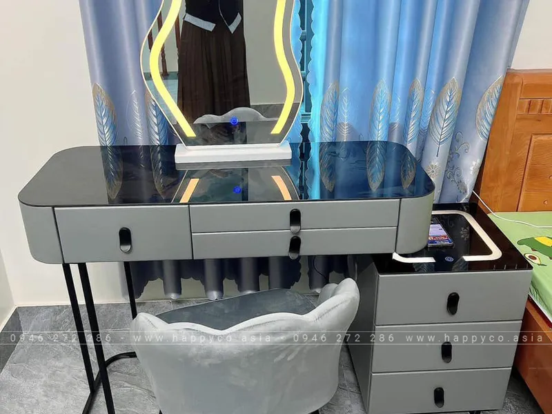 BÀN TRANG ĐIỂM GỖ MDF BỌC NHỰA TN46