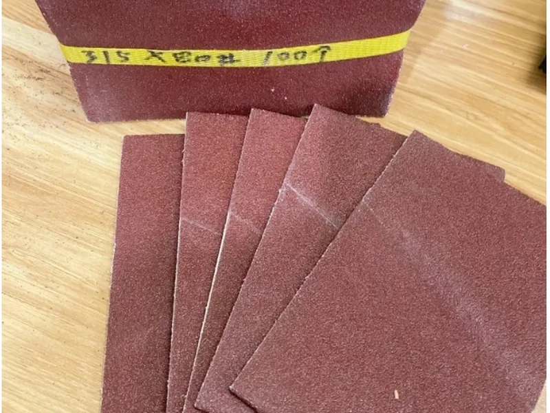 GIẤY NHÁM XÀI CHO CỦ LU 25X75