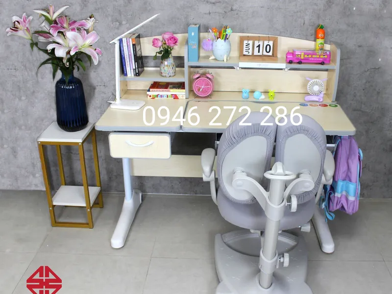 BÀN HỌC THÔNG MINH DOL – 8